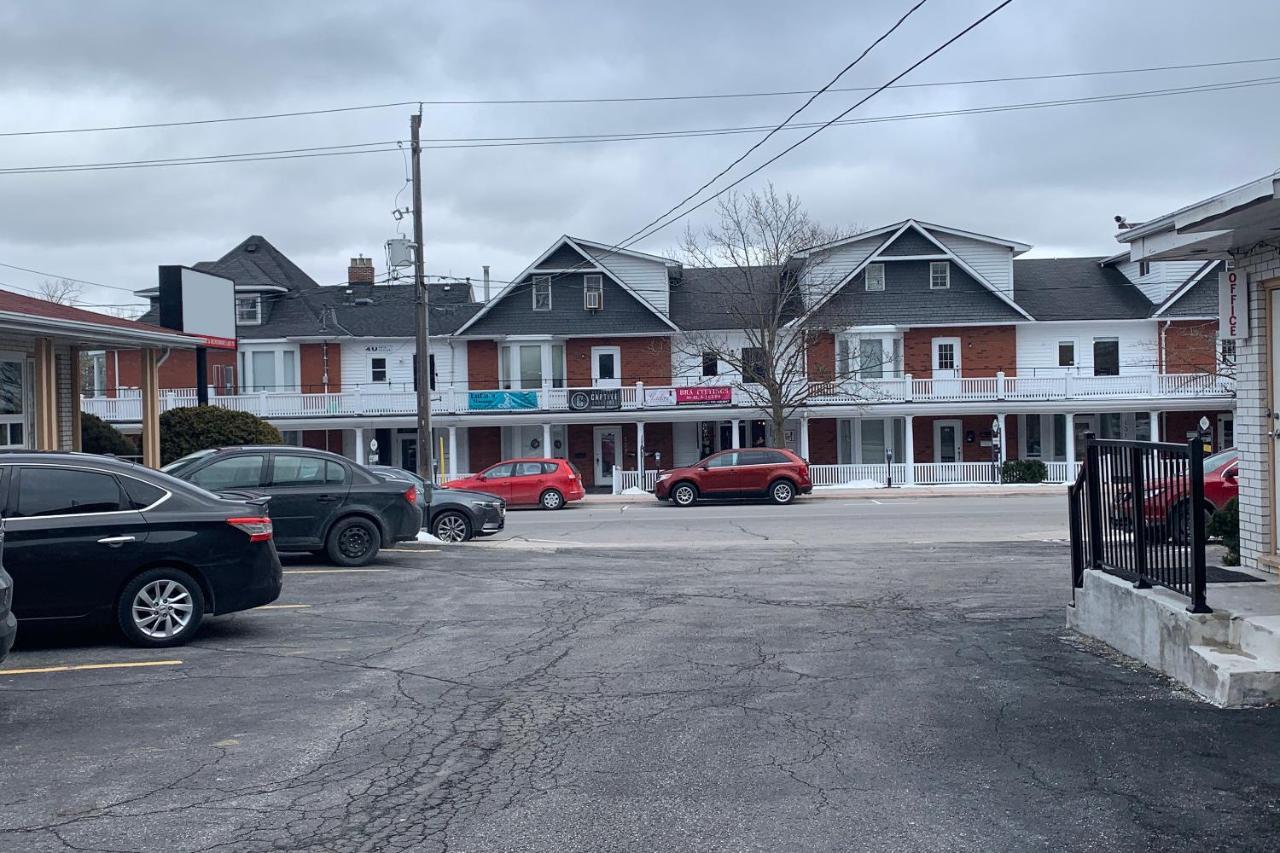 Lucien Motel Whitby Exterior foto